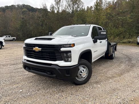 New 2026 Chevrolet Silverado 3500 W/T w/ WT Convenience Package image 11
