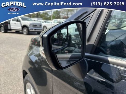 Used 2020 Ford EcoSport SE image 13