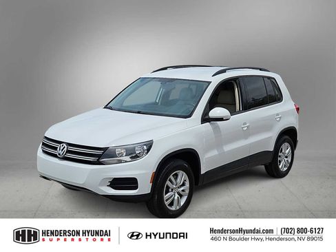 Used 2017 Volkswagen Tiguan S FWD image 4