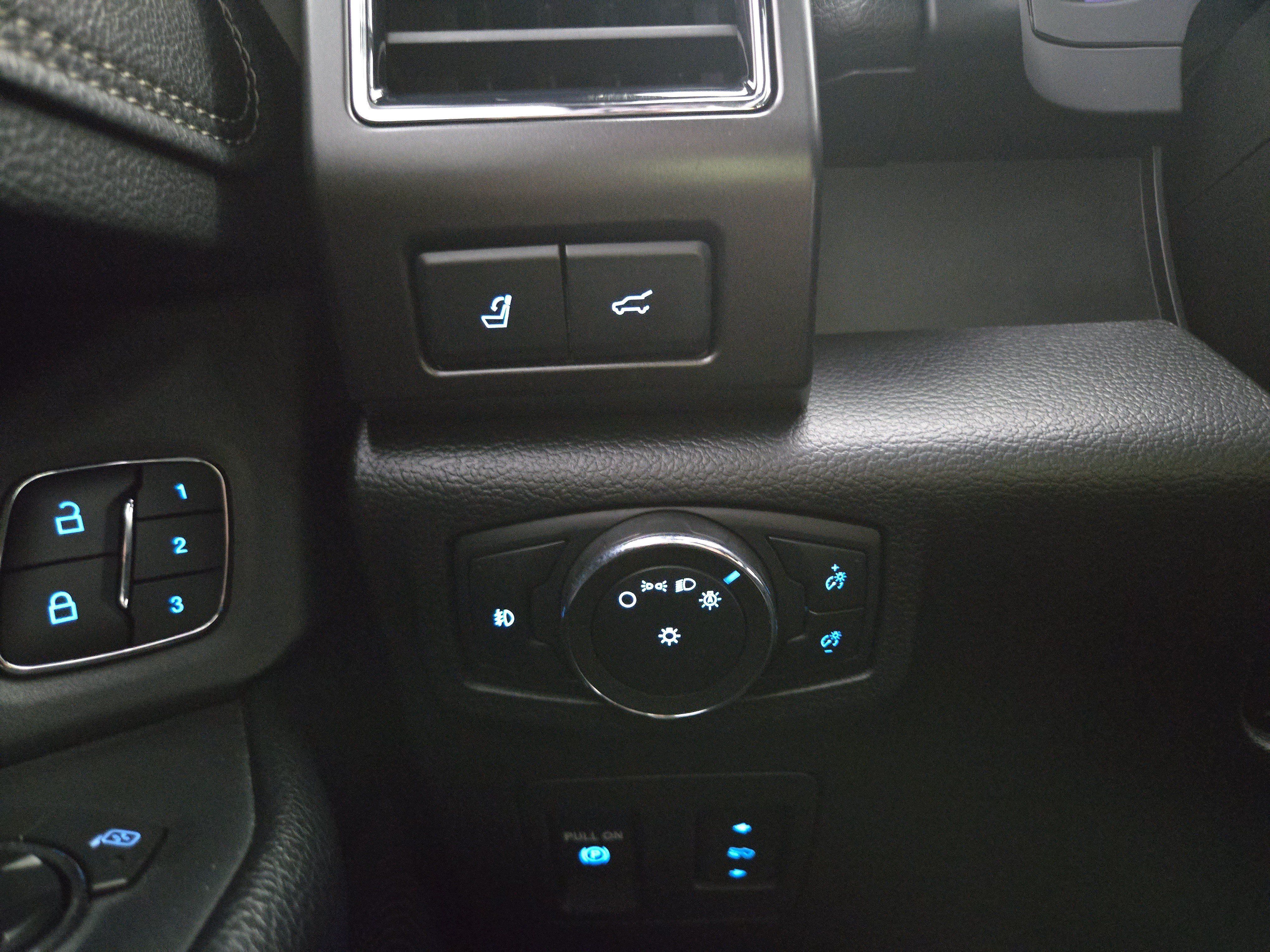 Used 2021 Ford Expedition Max Limited AWD/4WD image 30
