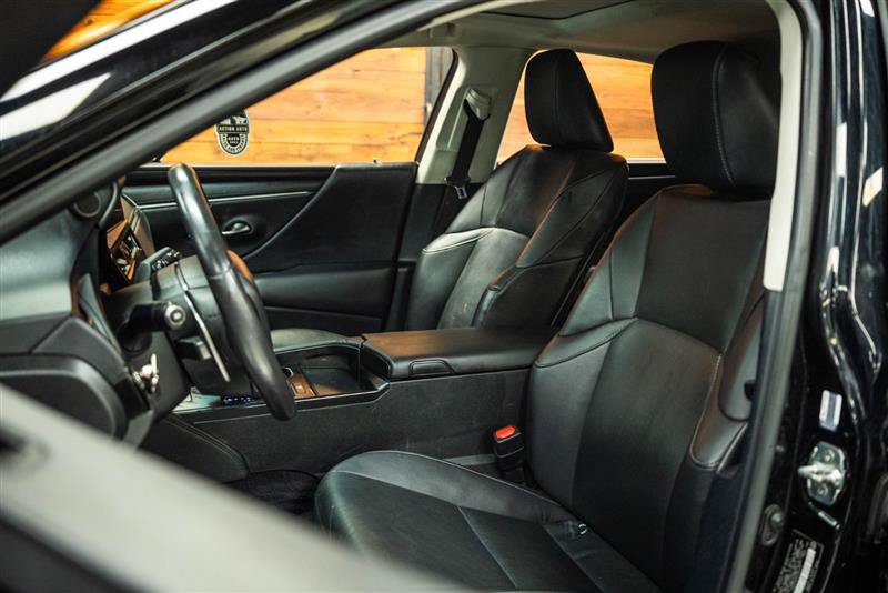 Used 2023 Lexus ES 350 w/ Premium Package FWD image 8