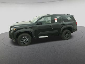 New 2026 Toyota 4Runner SR5 AWD/4WD video 2