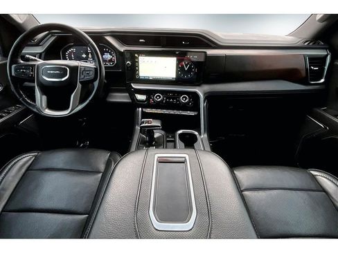 Used 2022 GMC Sierra 1500 Denali image 8
