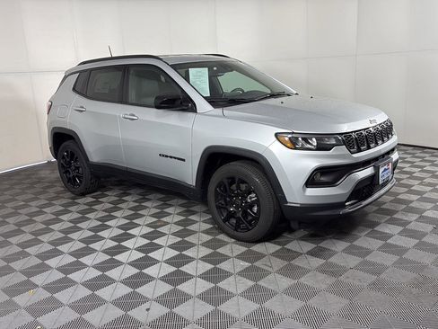 New 2026 Jeep Compass Latitude AWD/4WD image 2