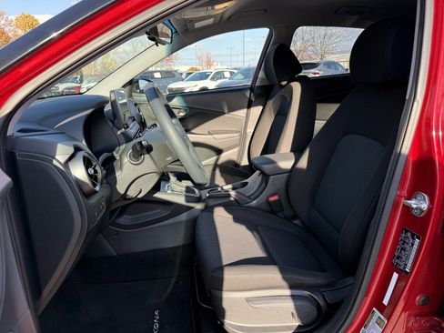 Used 2022 Hyundai Kona SEL image 27