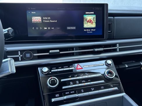 New 2026 Hyundai Santa Fe SE image 6