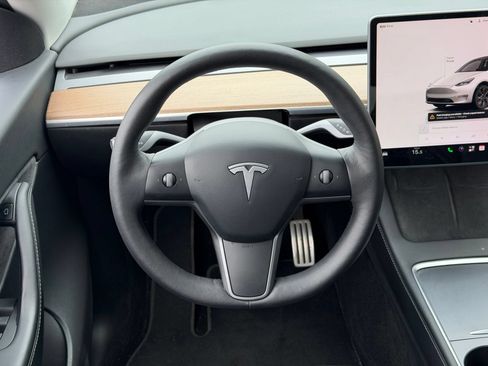 Used 2022 Tesla Model Y Performance AWD/4WD image 8