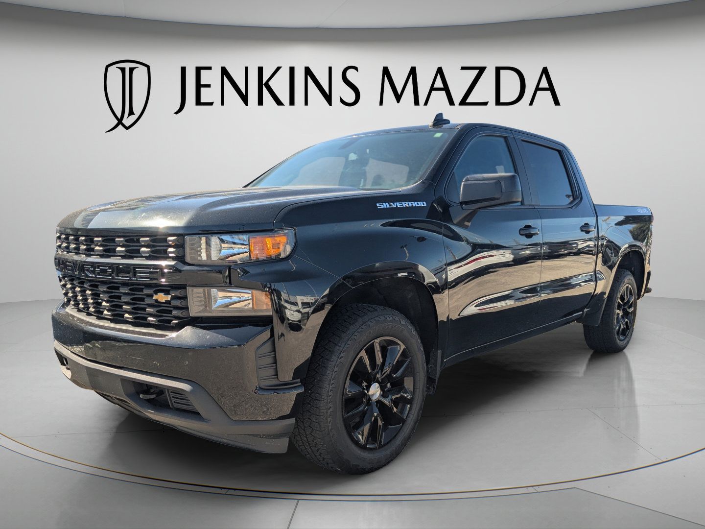 Used 2021 Chevrolet Silverado 1500 Custom AWD/4WD image 4
