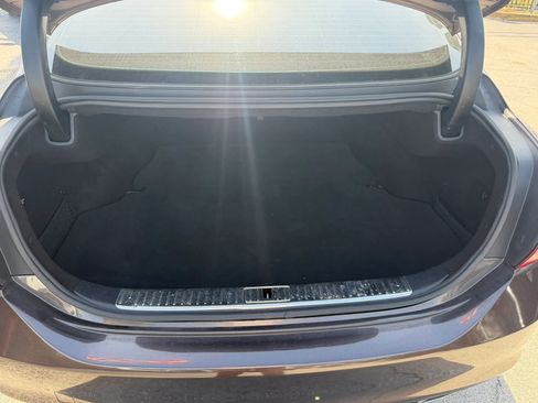 Used 2015 Kia K900 Luxury w/ VIP Package (Discontinued) RWD image 19