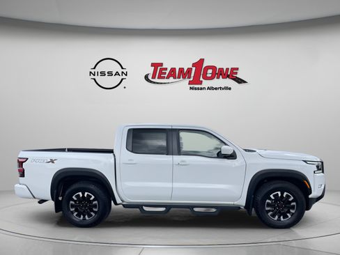 Used 2024 Nissan Frontier Pro-X w/ Technology Package RWD image 9