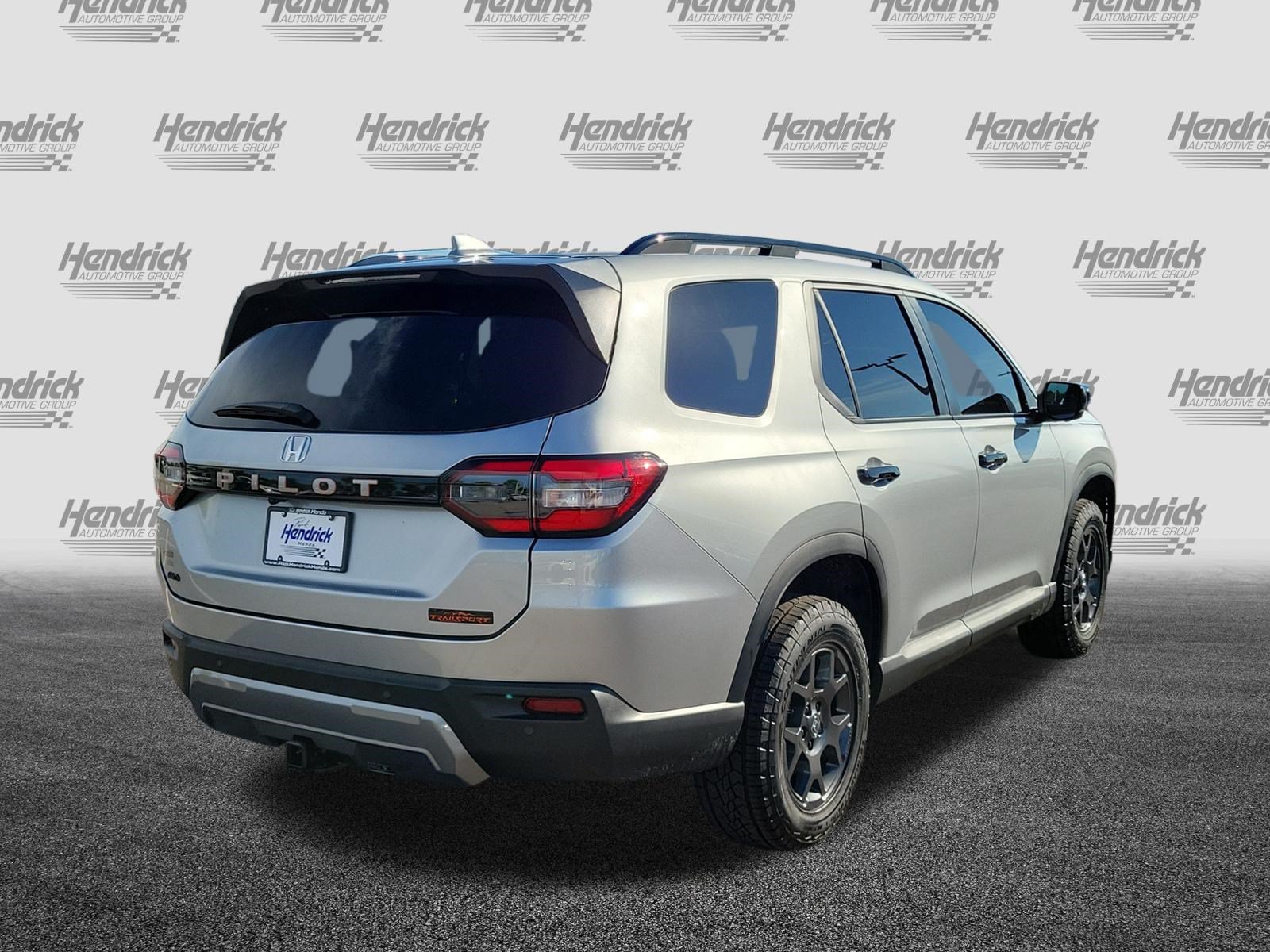 New 2026 Honda Pilot TrailSport image 7