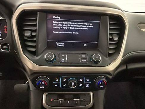 Used 2021 GMC Acadia Denali AWD/4WD image 23