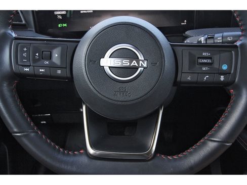 Certified 2025 Nissan Kicks SR w/ Illumination Package FWD image 17