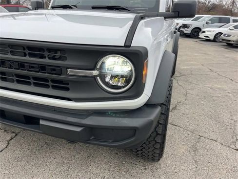 Used 2023 Ford Bronco 4-Door image 9
