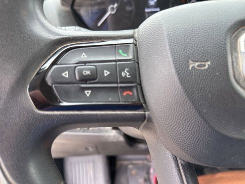 Used 2024 RAM ProMaster 2500 w/ Convenience Group FWD image 24