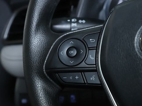 Certified 2019 Toyota Camry LE w/ Convenience Package FWD image 23