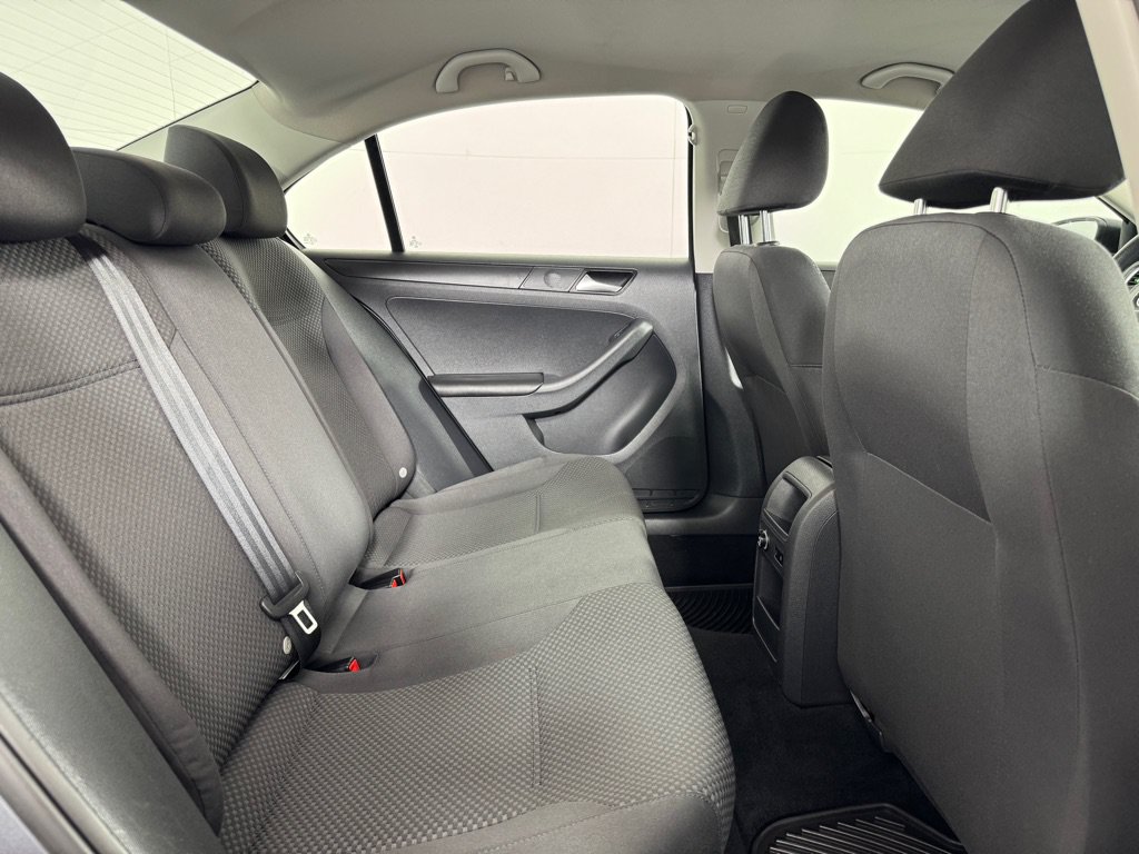 Used 2013 Volkswagen Jetta Sedan FWD image 20