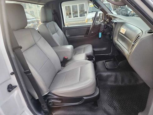 Used 2011 Ford Ranger XL image 13