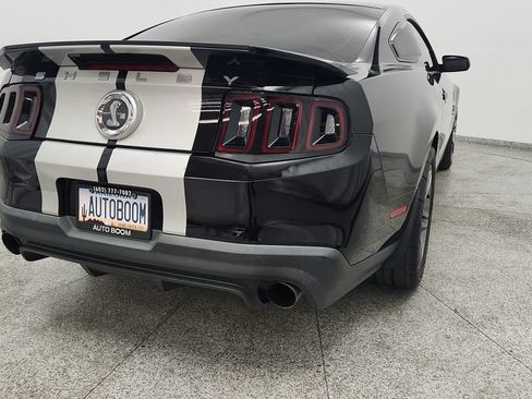 Used 2010 Ford Mustang Shelby GT500 RWD image 18