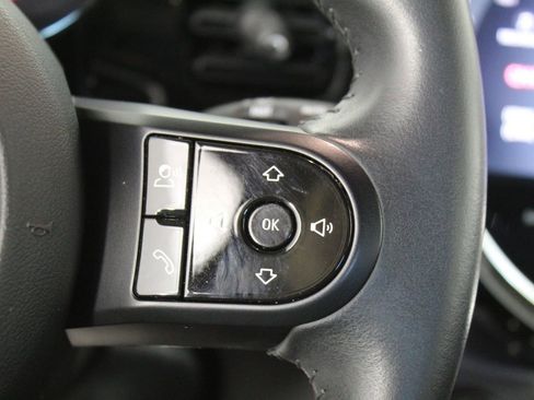 Used 2023 MINI Cooper 2-Door Hardtop w/ Signature Upholstery Package image 15