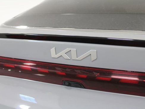 Used 2023 Kia K5 GT-Line image 13