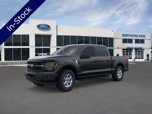 Used 2026 Ford F150 XLT w/ Equipment Group 301A Base image 1