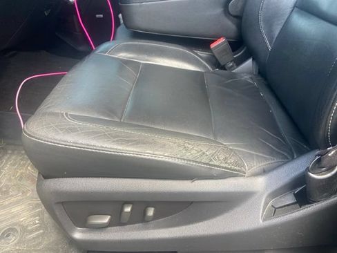 Used 2016 Chevrolet Silverado 1500 LT w/ LT Convenience Package AWD/4WD image 8
