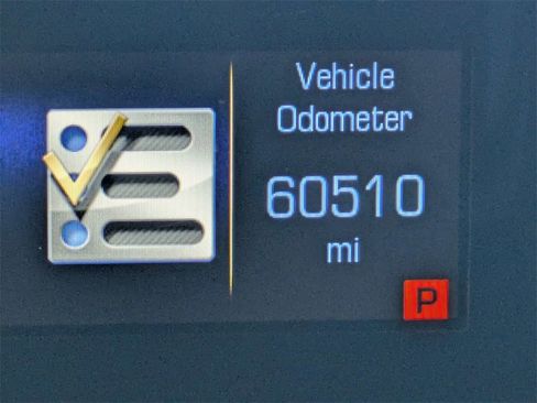 Used 2019 Cadillac XT5 FWD image 23