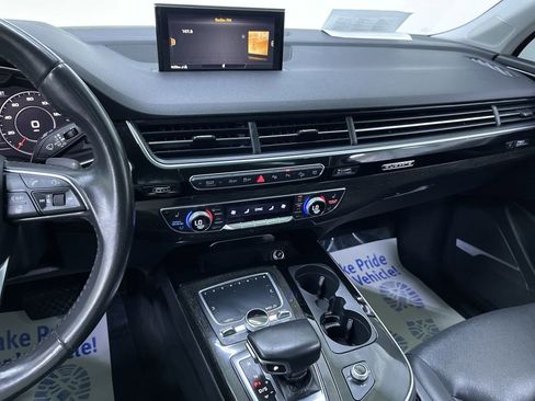 Used 2019 Audi Q7 3.0T Prestige w/ Prestige Package image 21