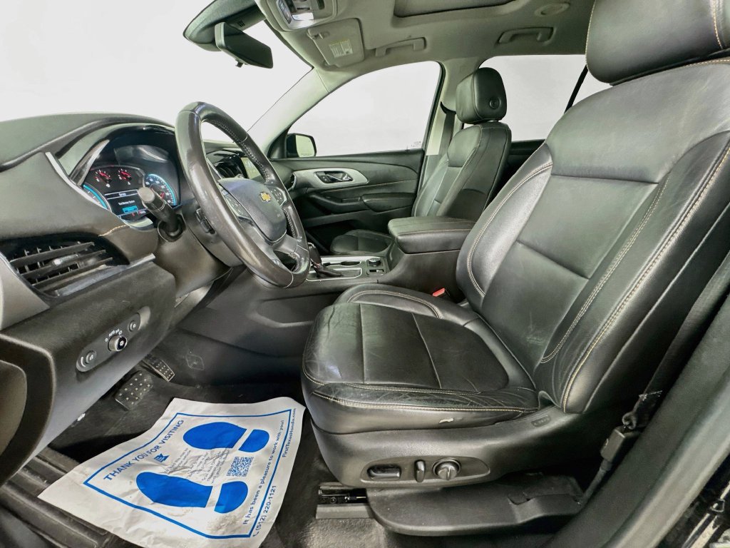 Used 2019 Chevrolet Traverse LT w/ LT Premium Package FWD image 26