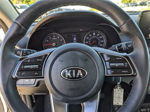 Used 2019 Kia Forte S image 27