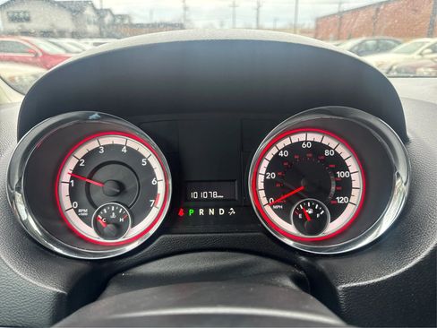 Used 2012 Dodge Grand Caravan SXT w/ UConnect Hands-Free Group FWD image 19