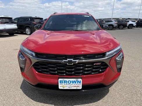 New 2026 Chevrolet Trax RS image 4