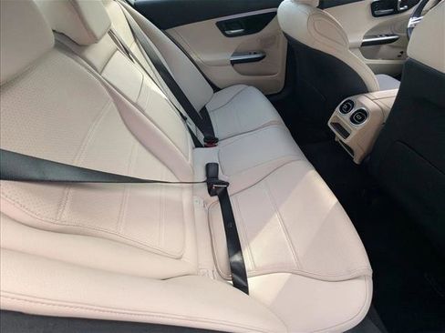 Used 2025 Mercedes-Benz C 300 Sedan image 20