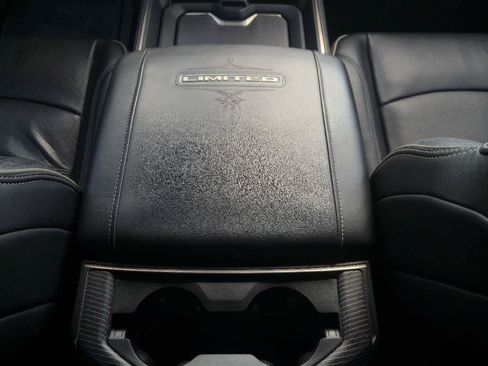 Used 2021 RAM 2500 Limited AWD/4WD image 19