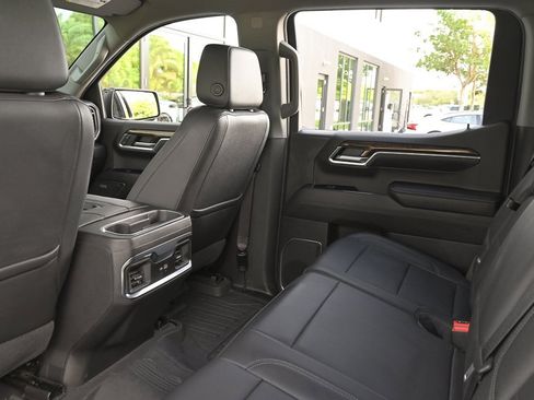 Used 2022 GMC Sierra 1500 Elevation w/ Elevation Premium Package image 13