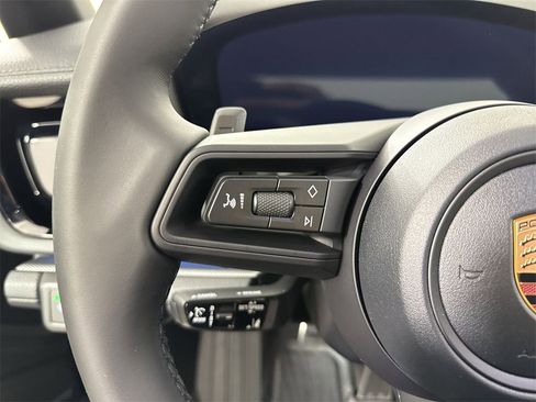 New 2026 Porsche Panamera image 37