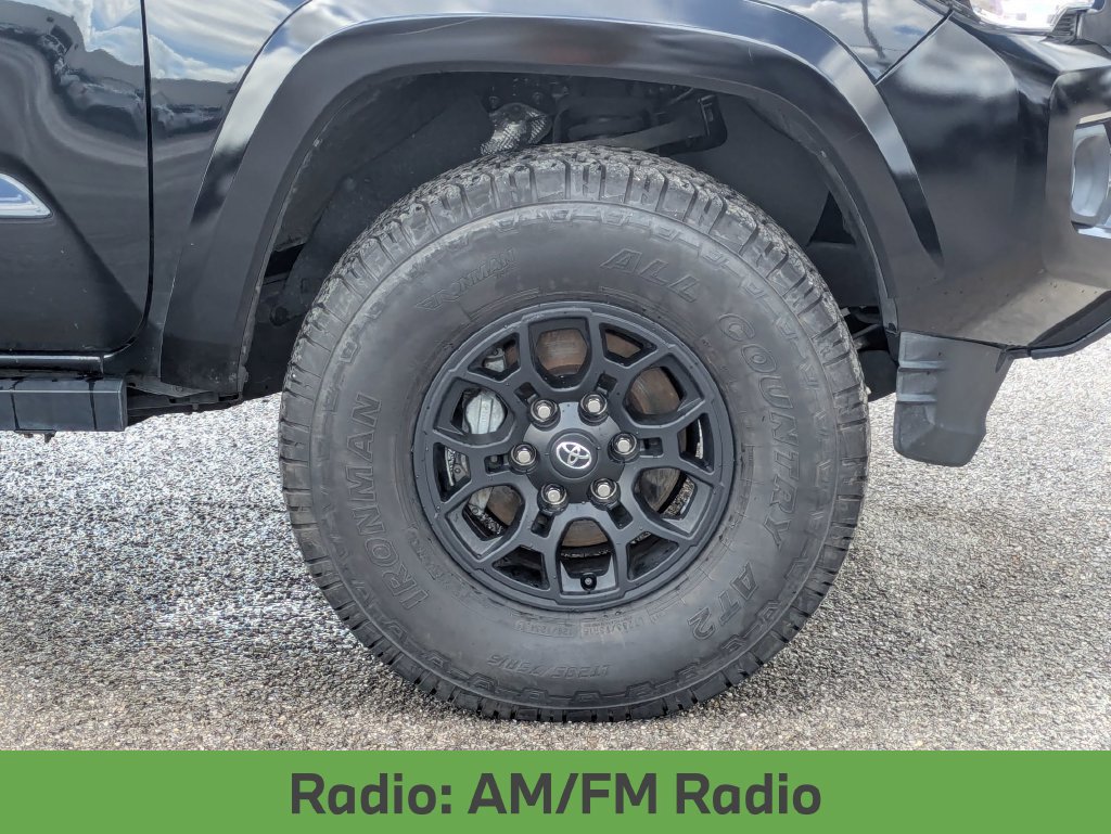 Used 2022 Toyota Tacoma SR5 w/ Technology Package RWD image 11