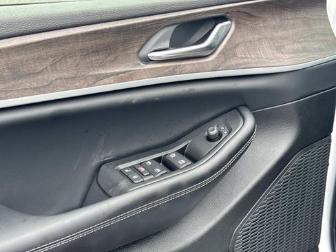 New 2026 Jeep Grand Cherokee Altitude AWD/4WD image 24