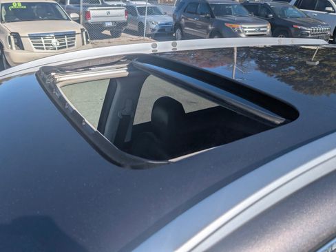 Used 2012 Honda CR-V EX-L image 9
