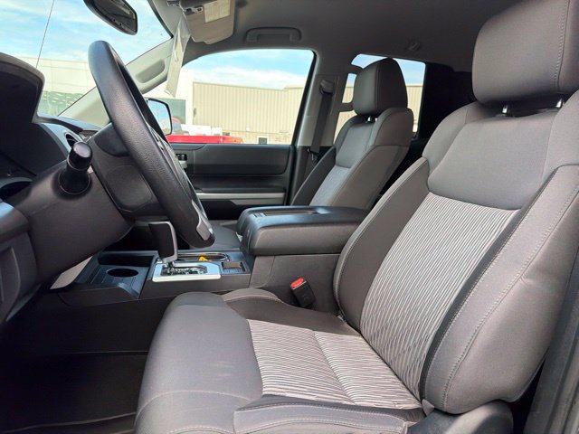 Used 2016 Toyota Tundra SR5 w/ SR5 Upgrade Package AWD/4WD image 14