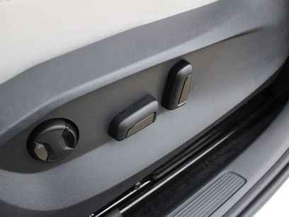 New 2026 Volkswagen Taos SE