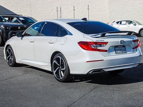 Used 2022 Honda Accord Sport image 7