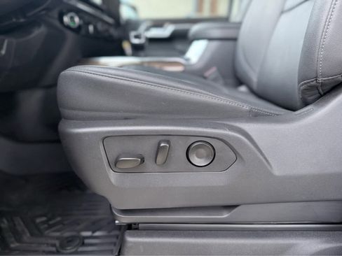 Certified 2025 Chevrolet Silverado 1500 RST w/ Convenience Package II image 14