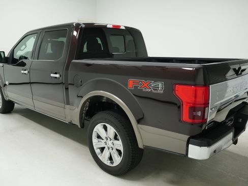 Used 2018 Ford F150 King Ranch w/ Equipment Group 601A Luxury AWD/4WD image 5