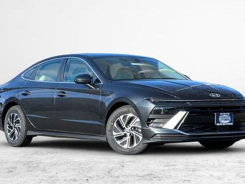 New 2026 Hyundai Sonata Blue image 2