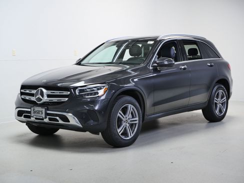 Certified 2021 Mercedes-Benz GLC 300 4MATIC w/ Premium Package image 11