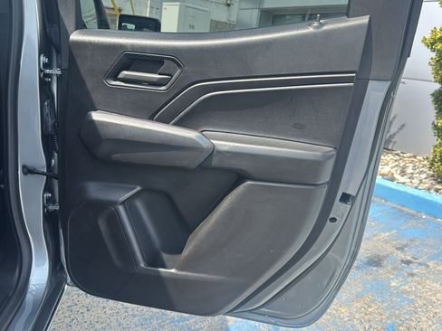 Used 2023 Chevrolet Colorado Trail Boss AWD/4WD image 21