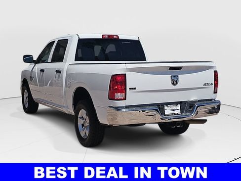Used 2022 RAM 1500 Classic SLT w/ Electronics Group AWD/4WD image 5