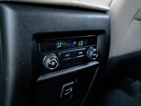 Certified 2024 Chevrolet Traverse LS AWD/4WD image 28
